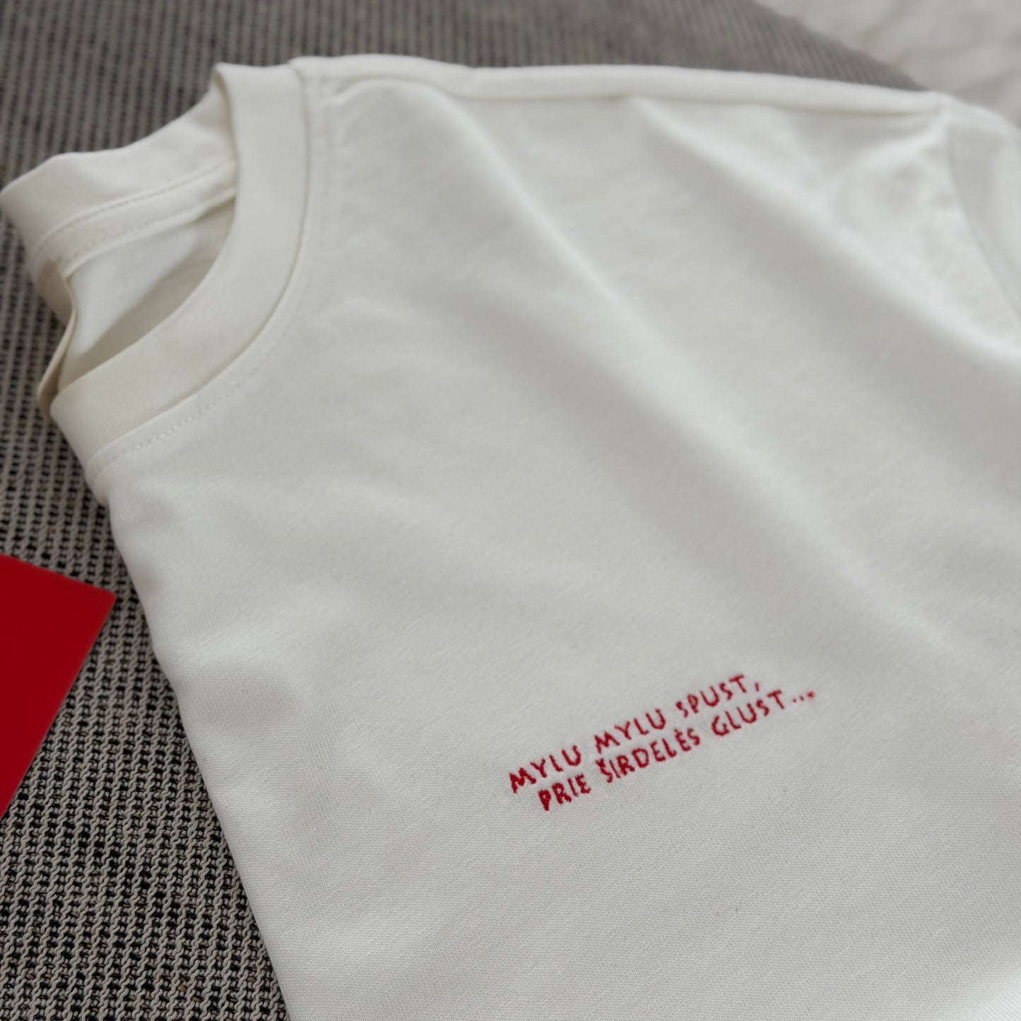 Milky unisex oversized marškinėliai 'mylu spust..'