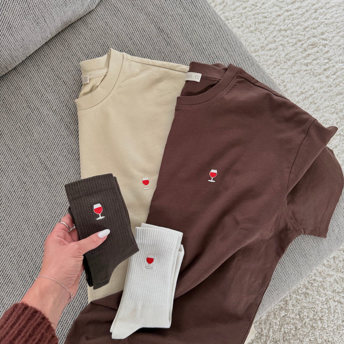 Extra Oversized T 'EMOJI' 🍿🍷🫠 (Unisex)